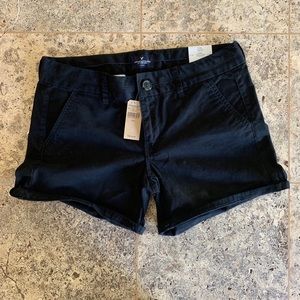 American Eagle Twill Midi shorts